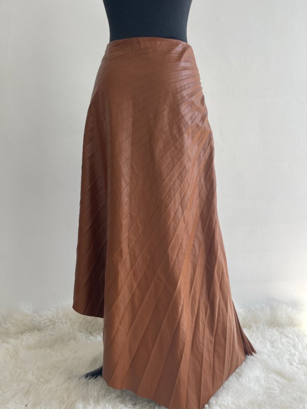 A.L.C. Tracy Skirt Faux Leather Pleated Asymetrical Skirt - Picture 4 of 4